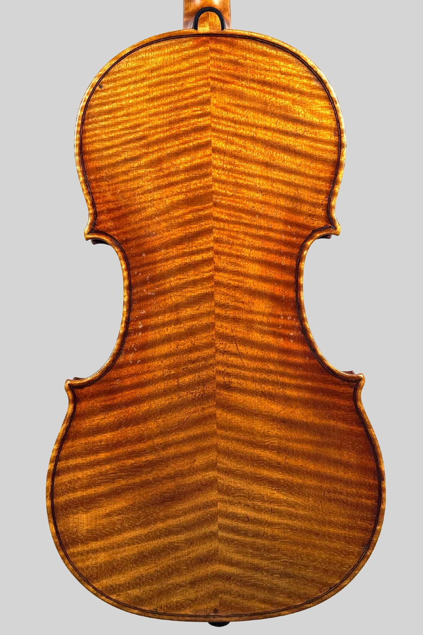 Guarneri violin maker handmade fine italian luthier violin2